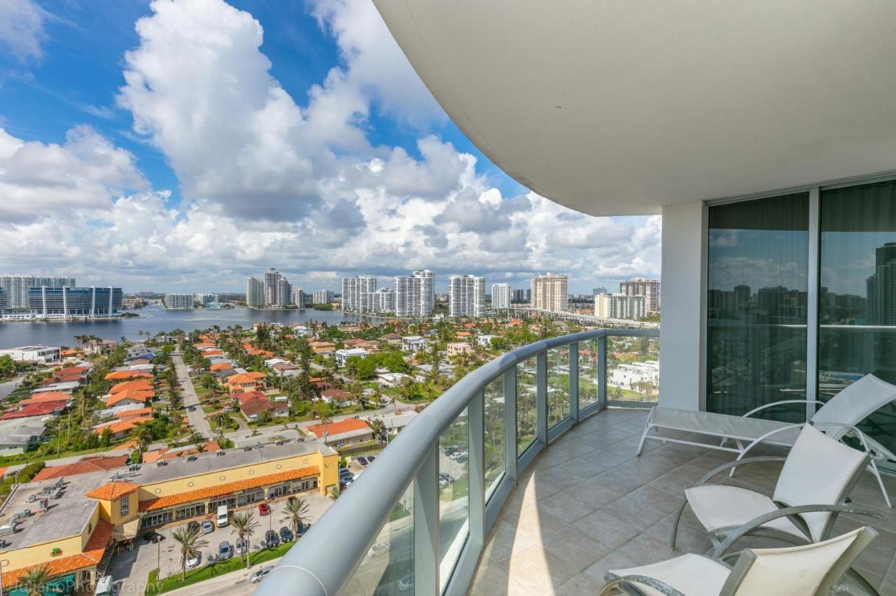 Ocean View 25Th Floor At Marenas Beach Resort By Ammosfl Miami Beach Extérieur photo